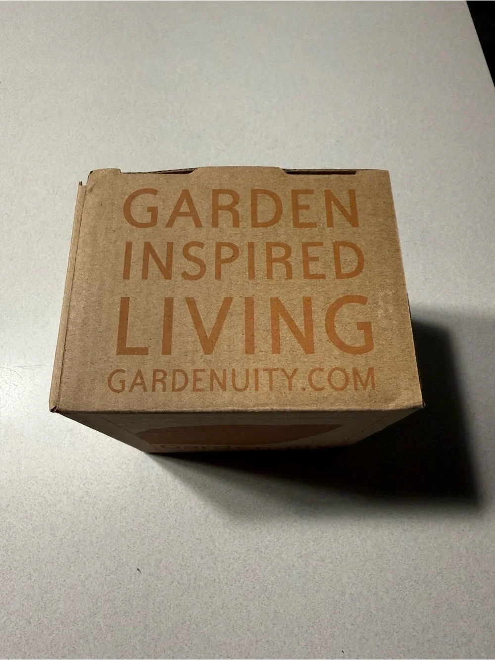 Gardenuity bright orange